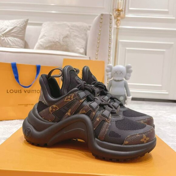 Louis Vuitton Archlight Monogram Sneaker - Picture 1 of 6